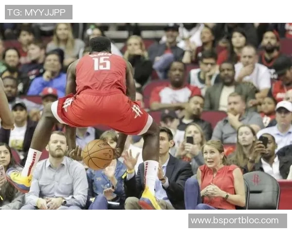 火箭队篮板落后亚当斯缺阵不应成为借口球队需提升内线竞争力